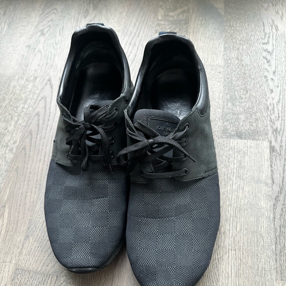 Louis Vuitton sneakers mens size 11 and 12 - Picture 7 of 8